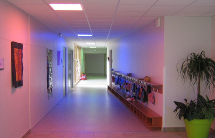 Couloir maternelle